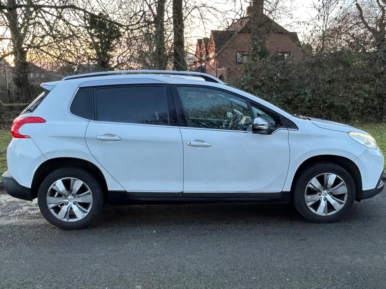 Used Peugeot 2008 2015 for sale - 77550268: Photo 18