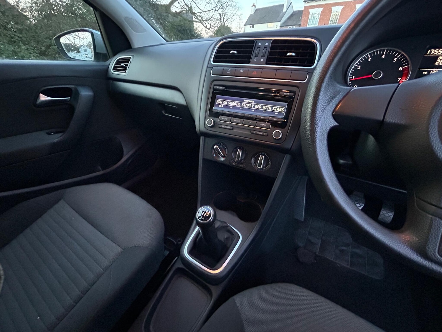 Used Volkswagen Polo 2012 for sale - 77549891: Photo 14