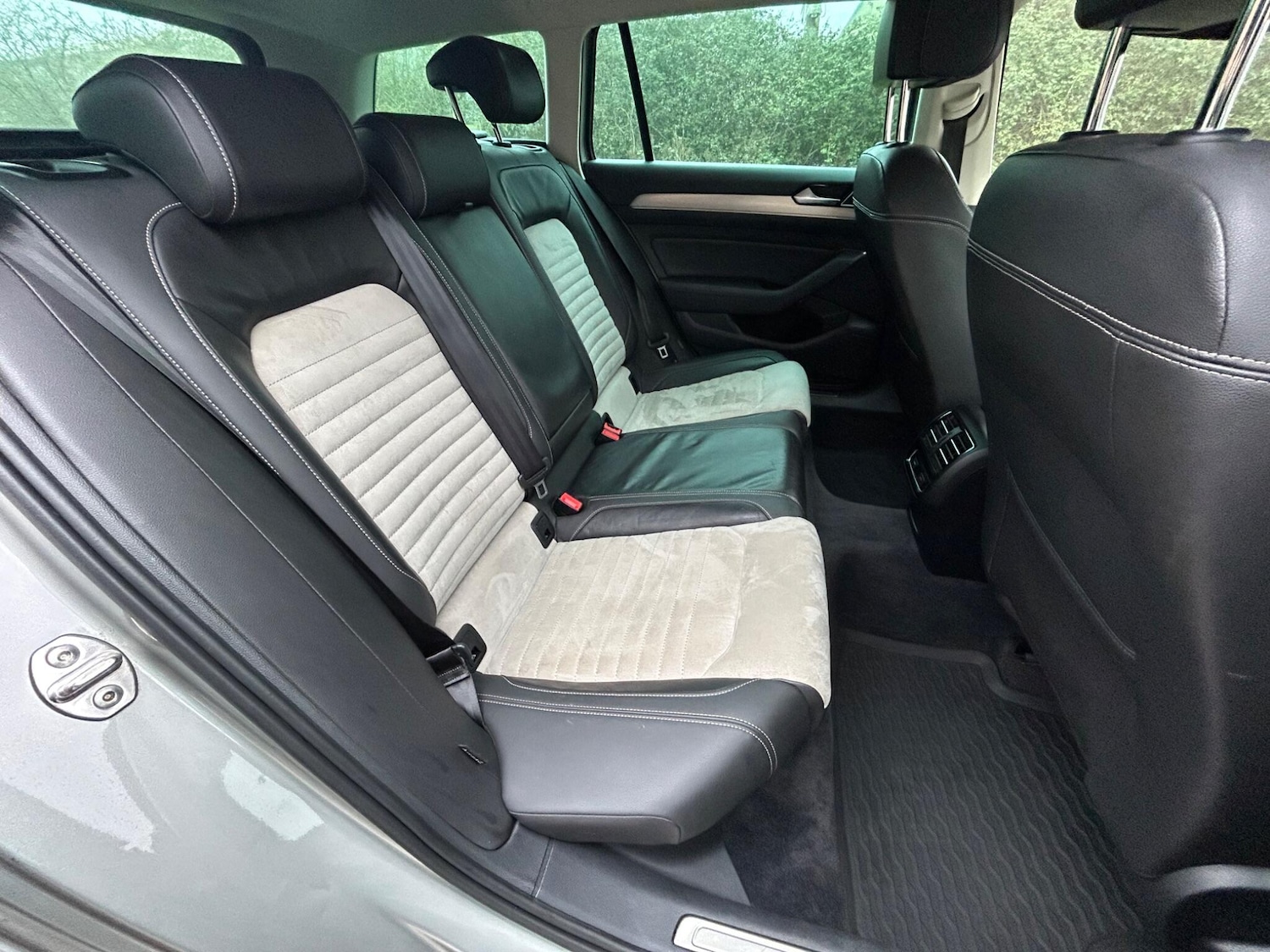 Used Volkswagen Passat 2015 for sale - 77926013: Photo 11