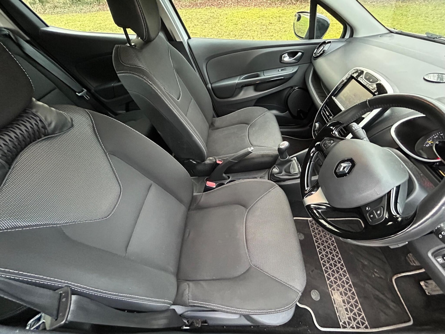 Used Renault Clio 2016 for sale - 77550766: Photo 20