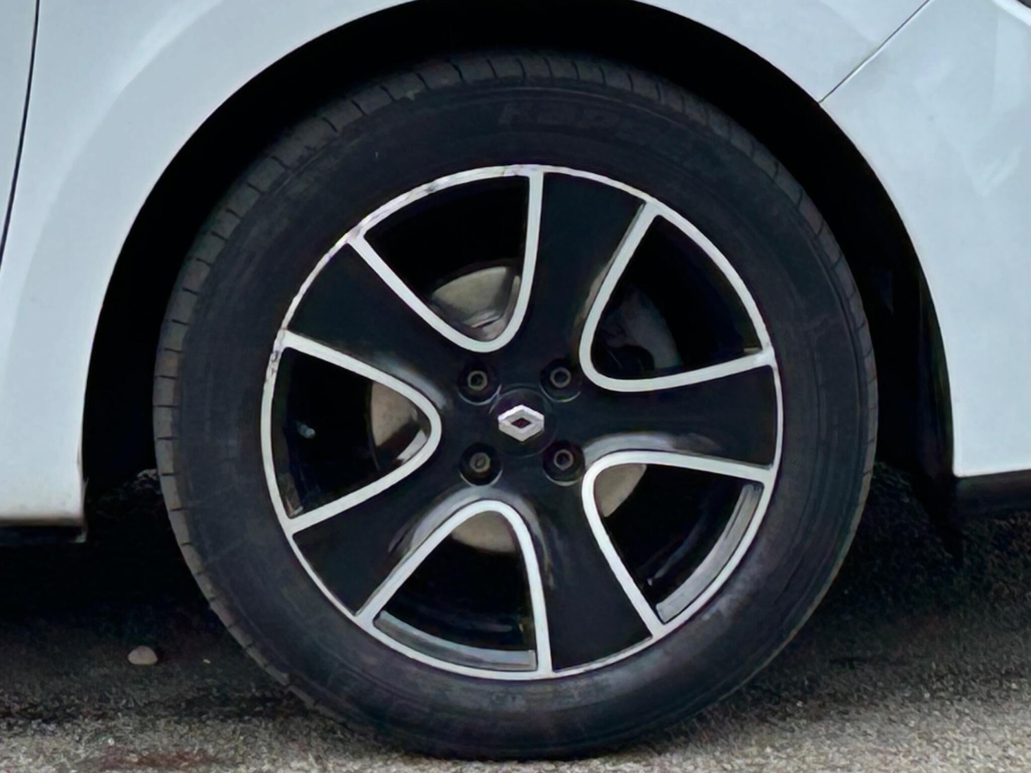 Used Renault Clio 2016 for sale - 77550766: Photo 35