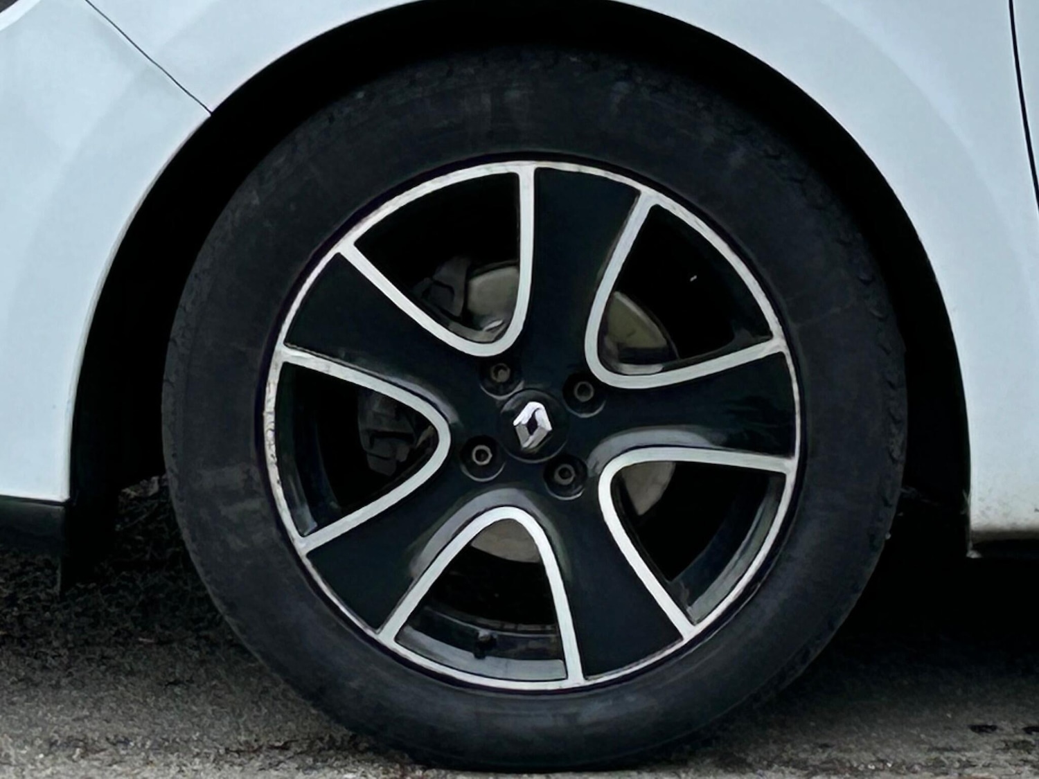 Used Renault Clio 2016 for sale - 77550766: Photo 38