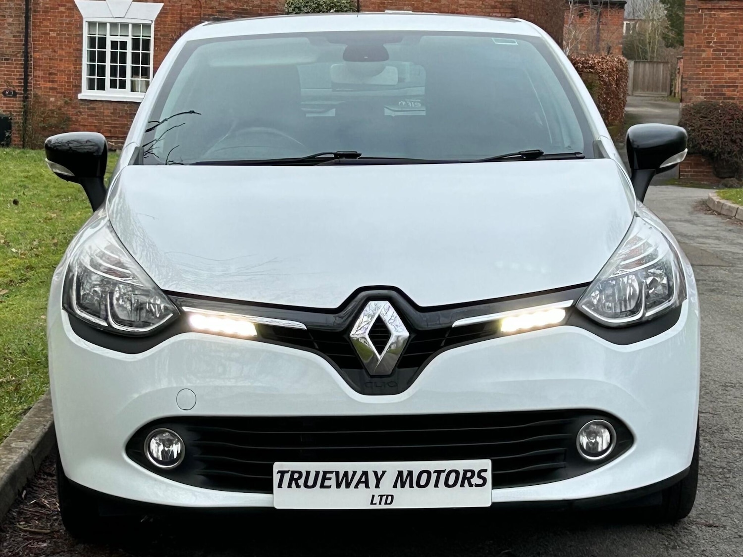 Used Renault Clio 2016 for sale - 77550766: Photo 6
