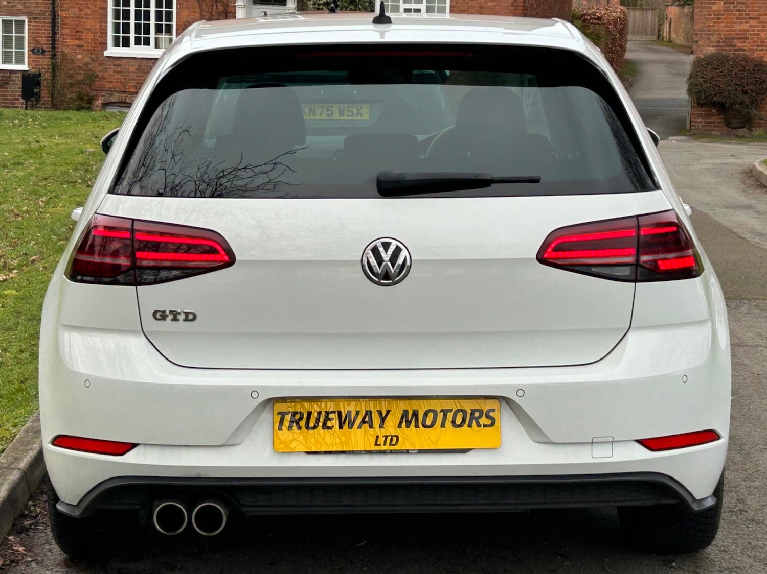 Used Volkswagen Golf 2017 for sale - 77549919: Photo 17