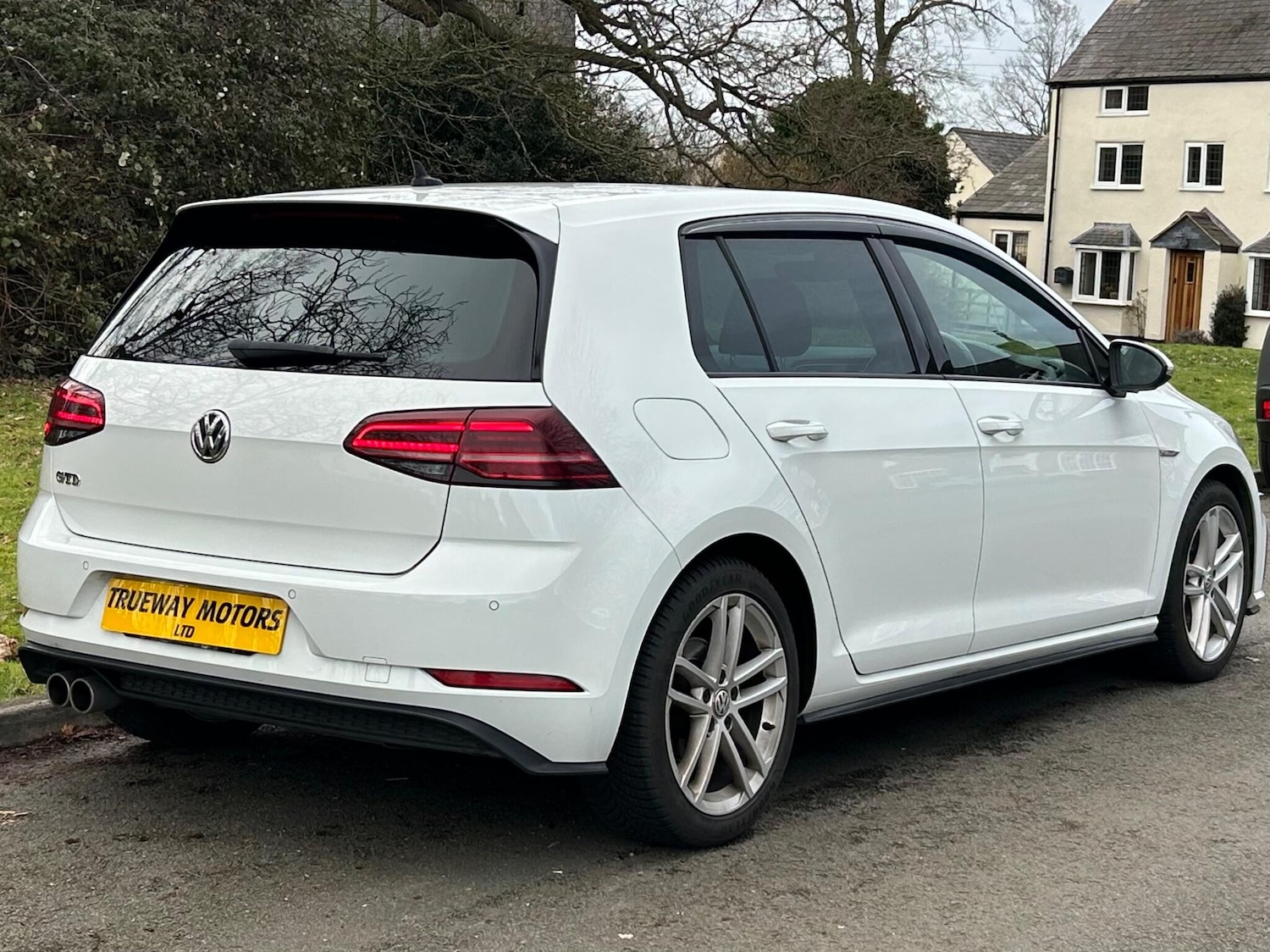 Used Volkswagen Golf 2017 for sale - 77549919: Photo 21