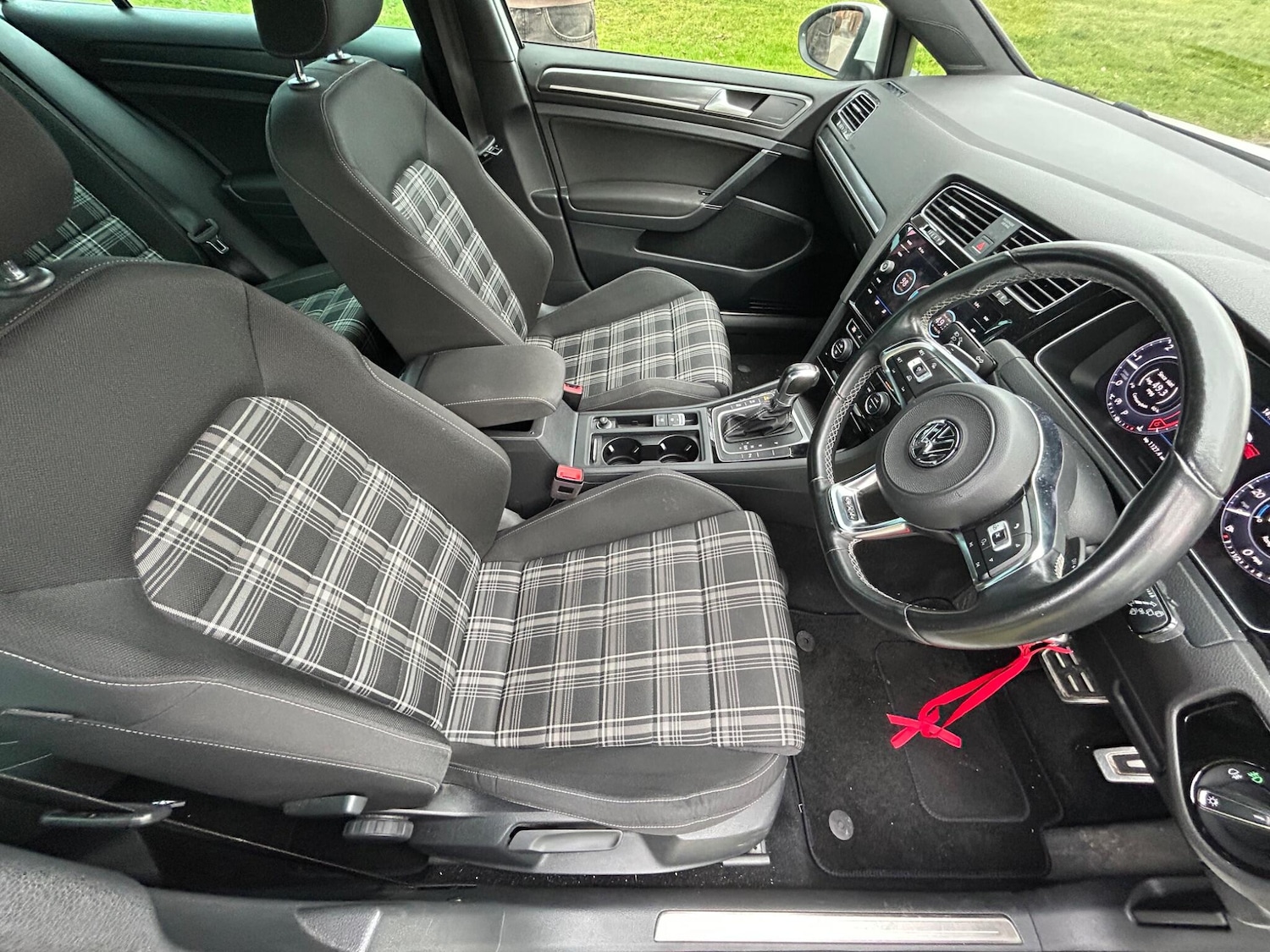 Used Volkswagen Golf 2017 for sale - 77549919: Photo 26