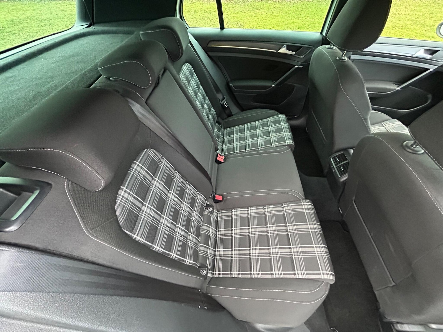 Used Volkswagen Golf 2017 for sale - 77549919: Photo 30