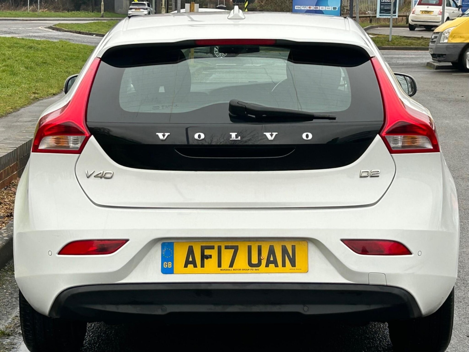 Used Volvo V40 2017 for sale - 77550759: Photo 10