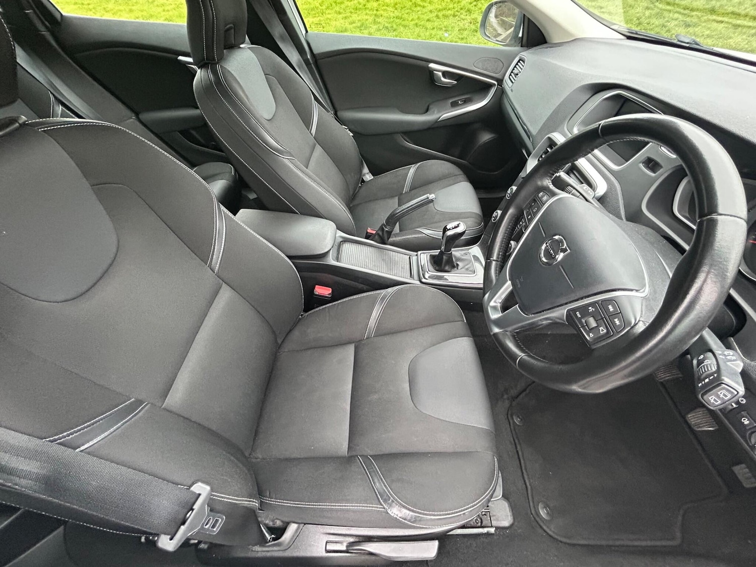 Used Volvo V40 2017 for sale - 77550759: Photo 18