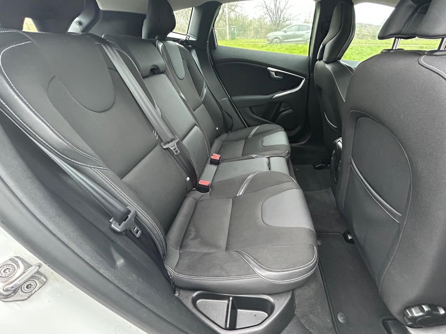 Used Volvo V40 2017 for sale - 77550759: Photo 21