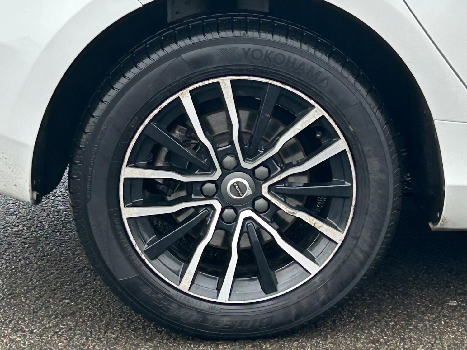 Used Volvo V40 2017 for sale - 77550759: Photo 31