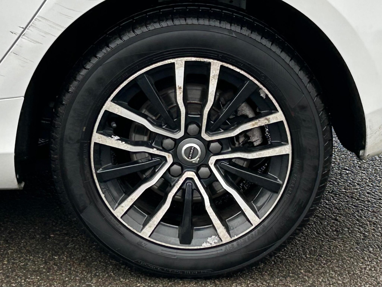 Used Volvo V40 2017 for sale - 77550759: Photo 33