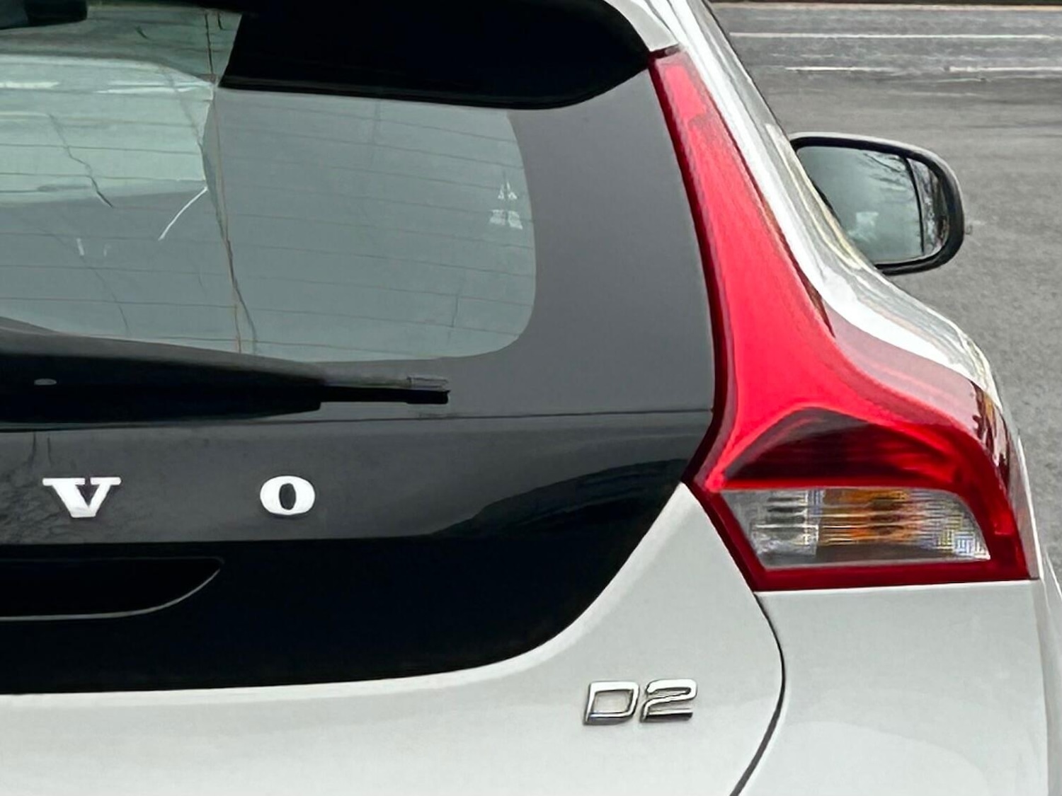 Used Volvo V40 2017 for sale - 77550759: Photo 46