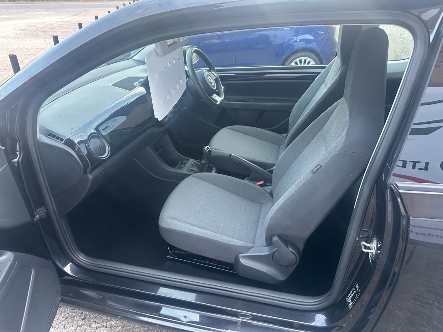 Used Volkswagen up! 2015 for sale - 77364836: Photo 10