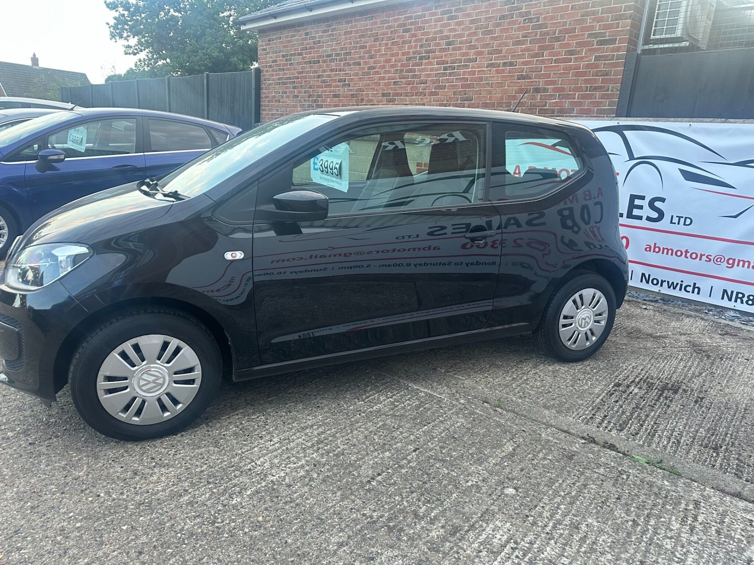 Used Volkswagen up! 2015 for sale - 77364836: Photo 4