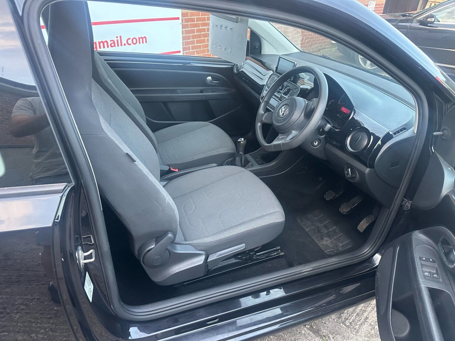 Used Volkswagen up! 2015 for sale - 77364836: Photo 6