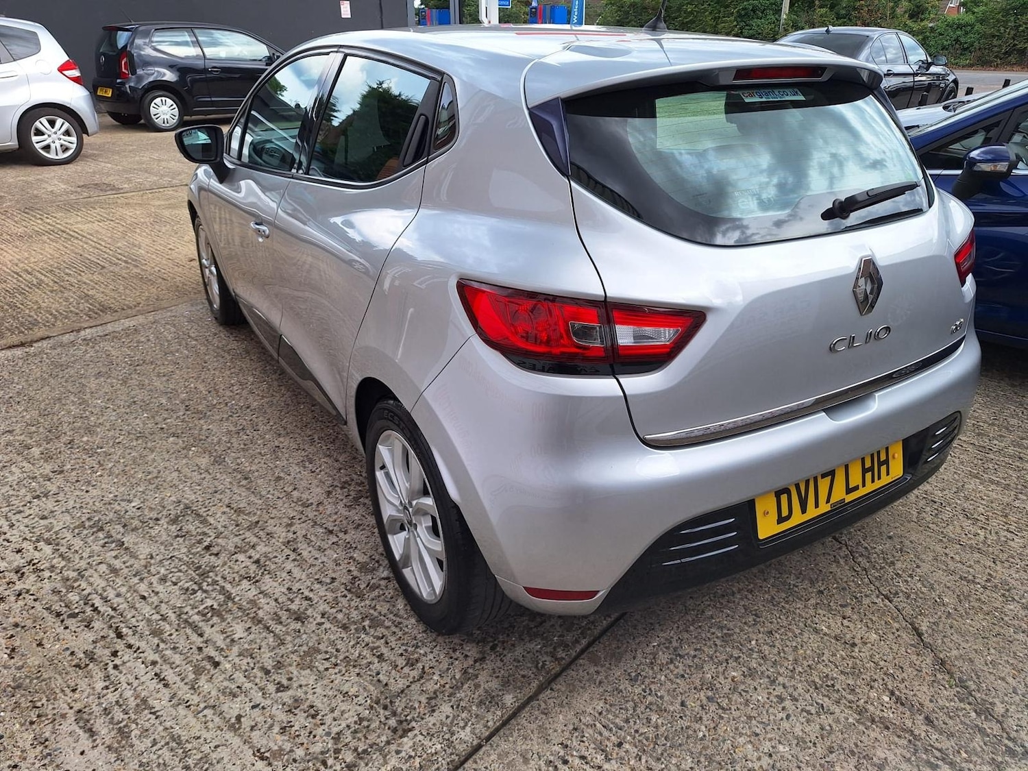 Used Renault Clio 2017 for sale - 77324751: Photo 3