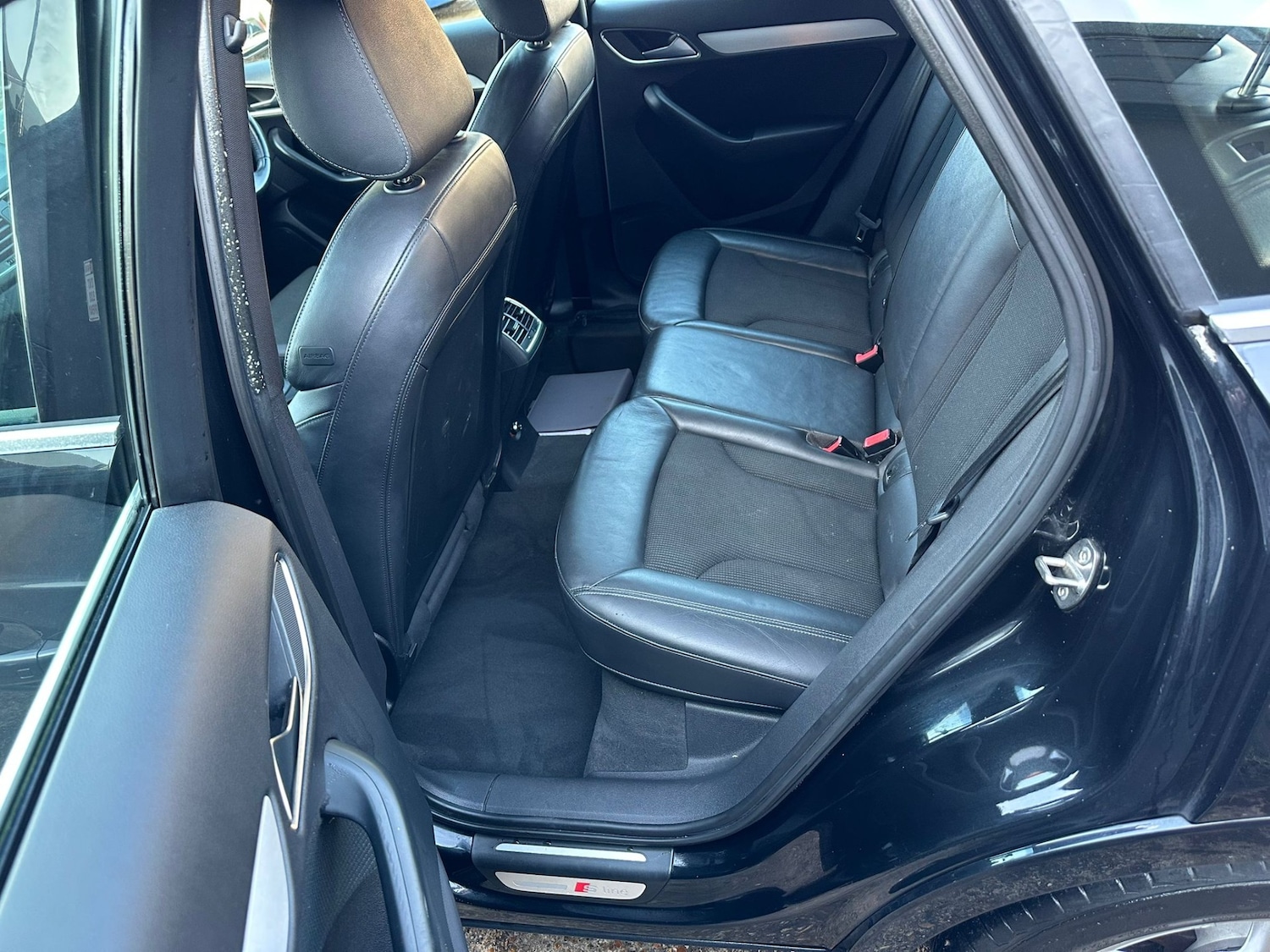 Used Audi Q3 2013 for sale - 77665175: Photo 14