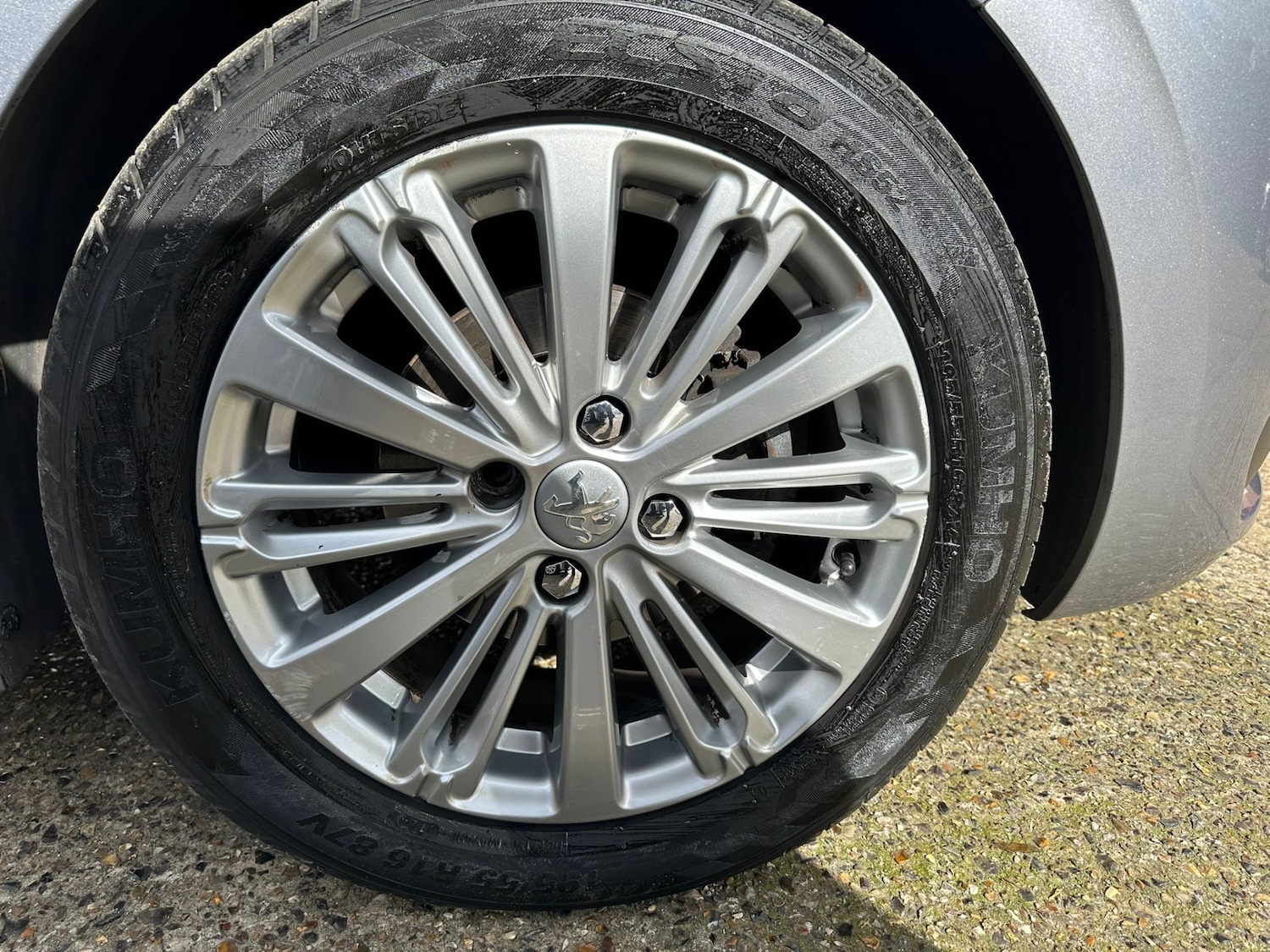 Used Peugeot 208 2019 for sale - 77889248: Photo 19