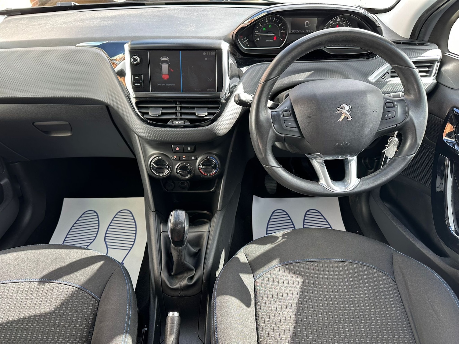 Used Peugeot 208 2019 for sale - 77889248: Photo 7