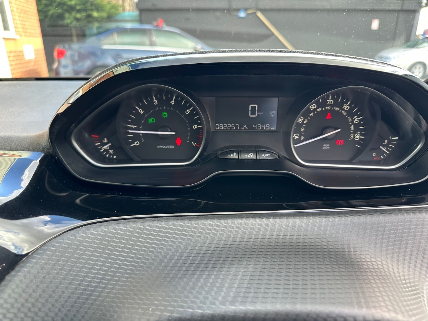 Used Peugeot 208 2019 for sale - 77889248: Photo 8