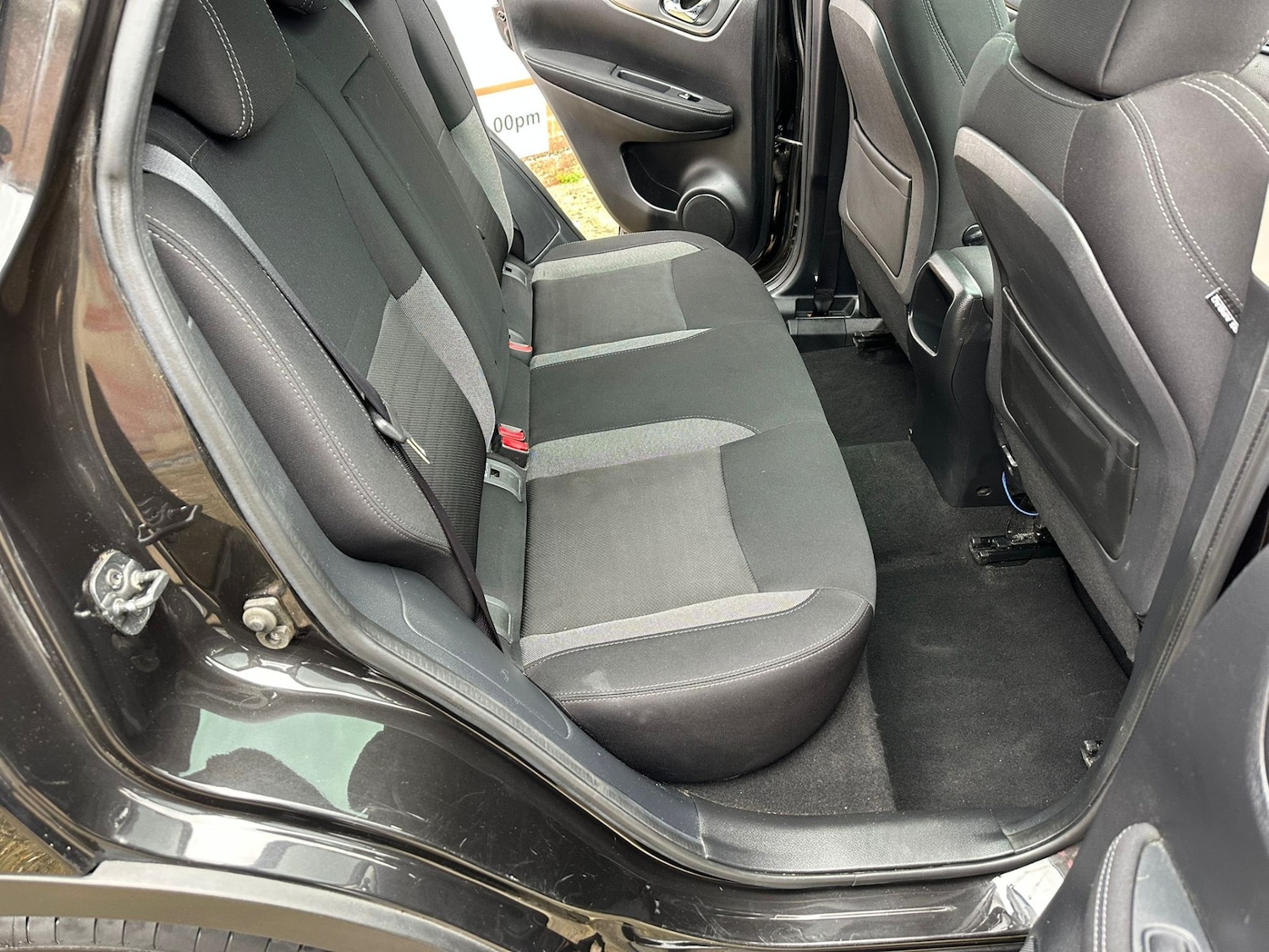 Used Nissan Qashqai 2017 for sale - 77702039: Photo 14