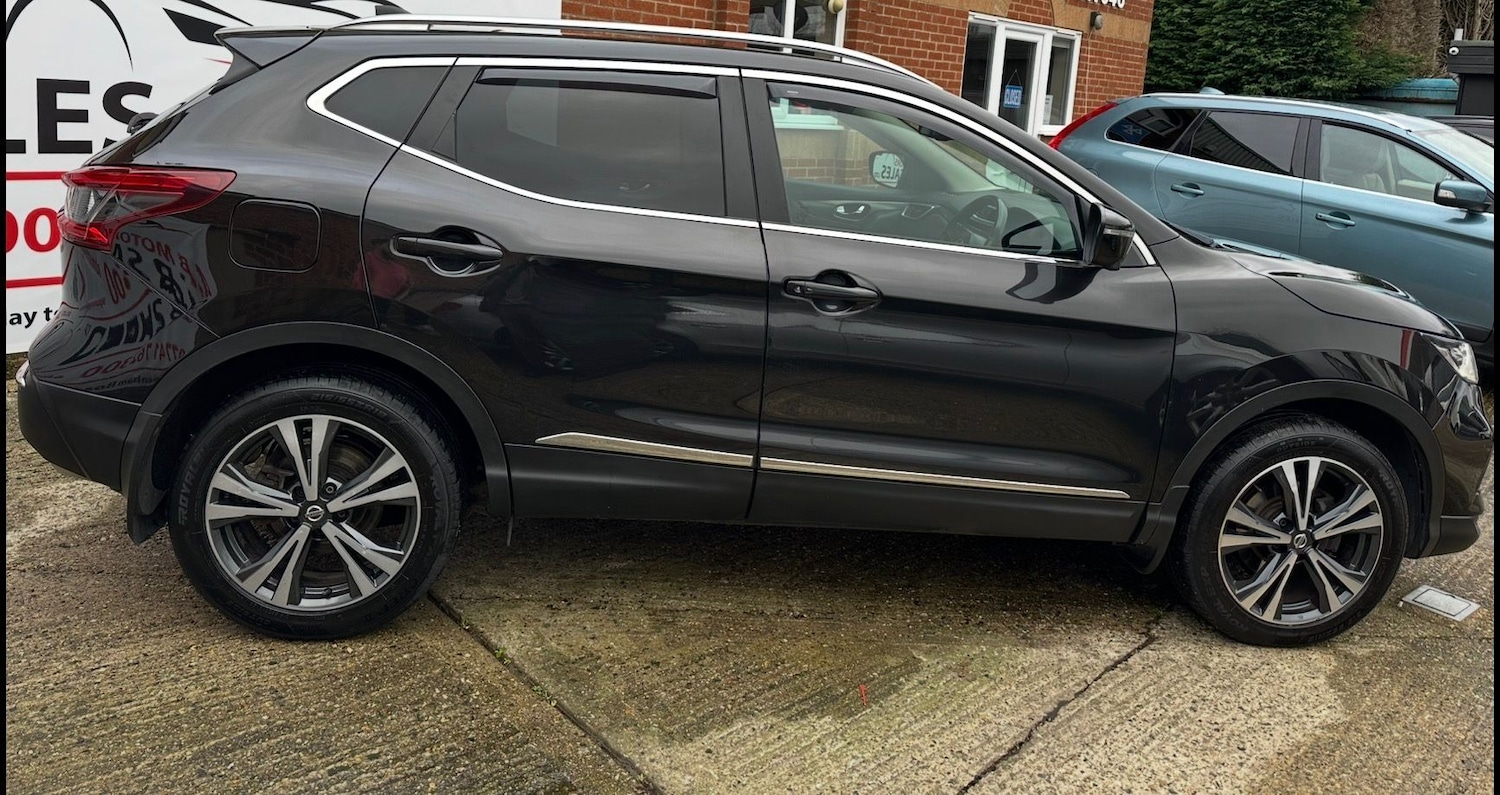 Used Nissan Qashqai 2017 for sale - 77702039: Photo 7