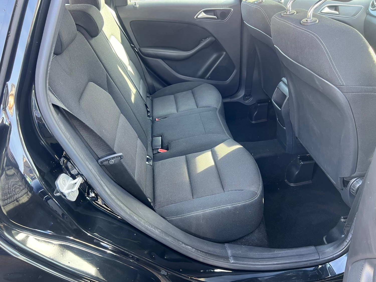 Used Mercedes-Benz B Class 2014 for sale - 77324577: Photo 11