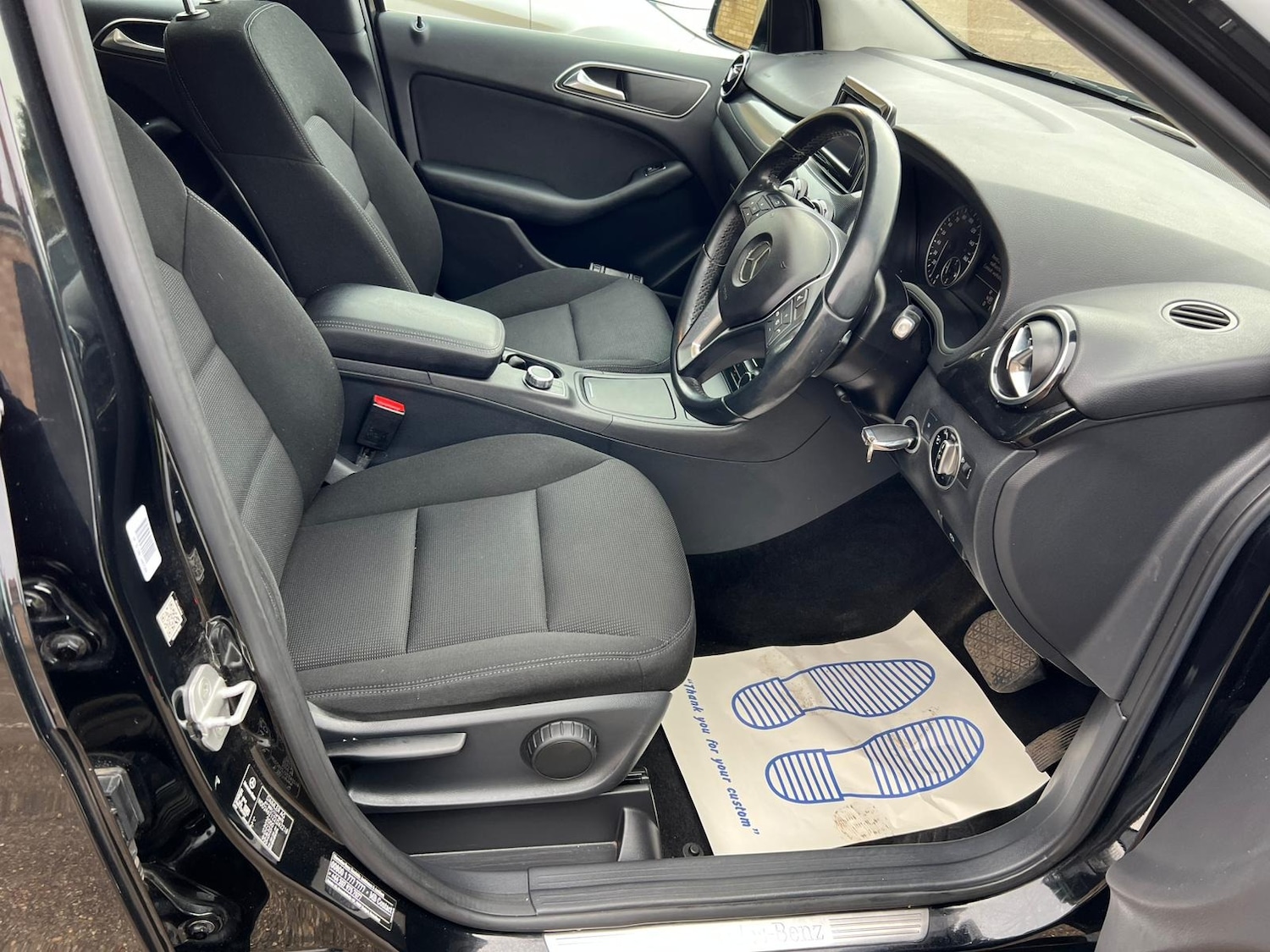 Used Mercedes-Benz B Class 2014 for sale - 77324577: Photo 14