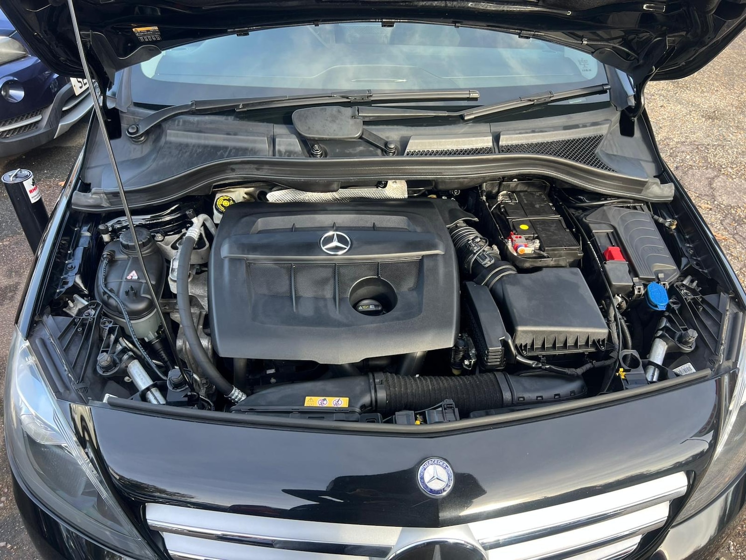 Used Mercedes-Benz B Class 2014 for sale - 77324577: Photo 8