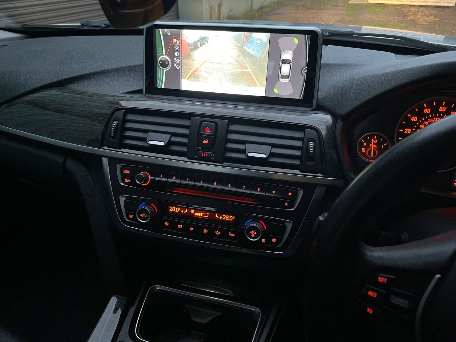 Used BMW 3 Series 2012 for sale - 77629940: Photo 10