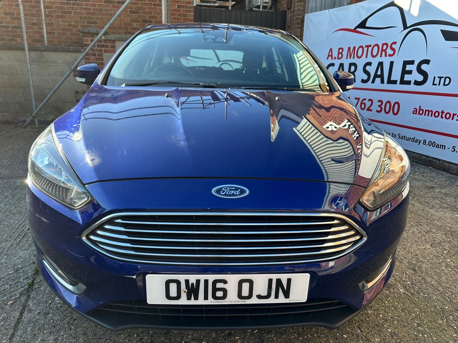 Used Ford Focus 2016 for sale - 78175944: Photo 2