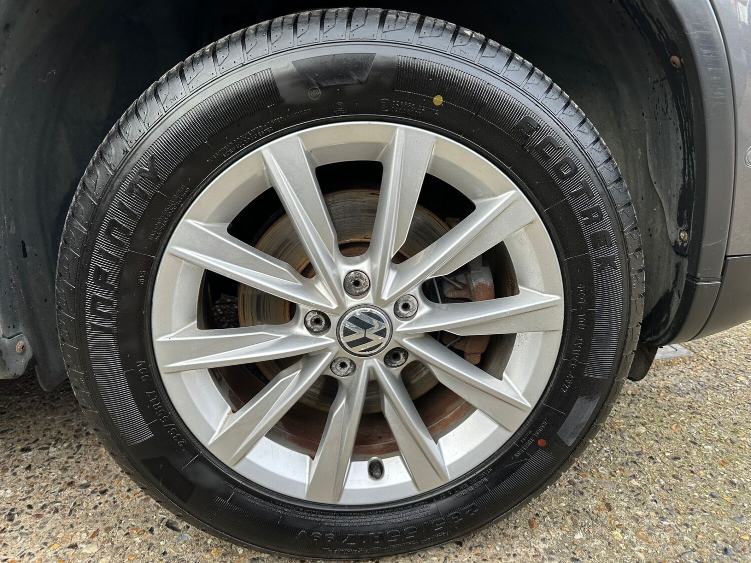 Used Volkswagen Tiguan 2012 for sale - 78131922: Photo 14