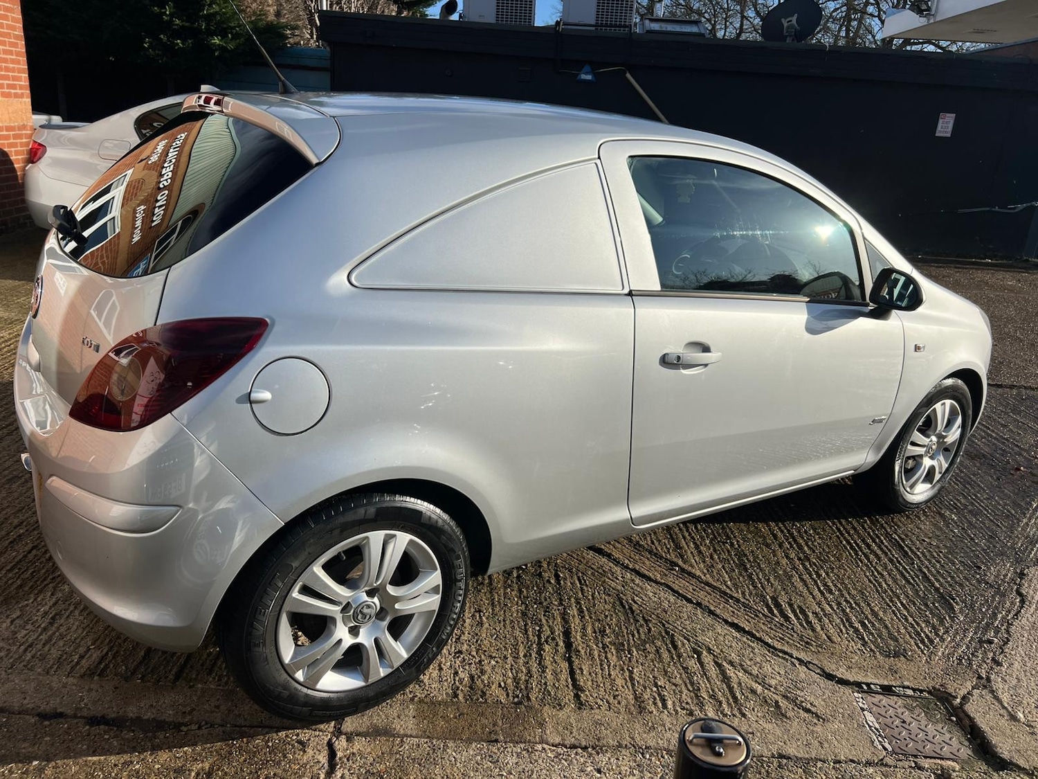 Used Vauxhall Corsa 2013 for sale - 77392489: Photo 5