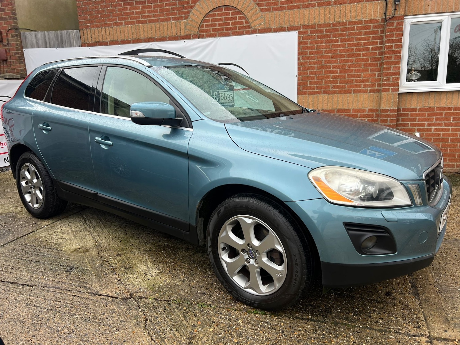 Used Volvo XC60 2009 for sale - 77399365: Photo 7