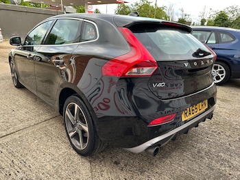 Used Volvo V40 2016 for sale - 78621398: Photo