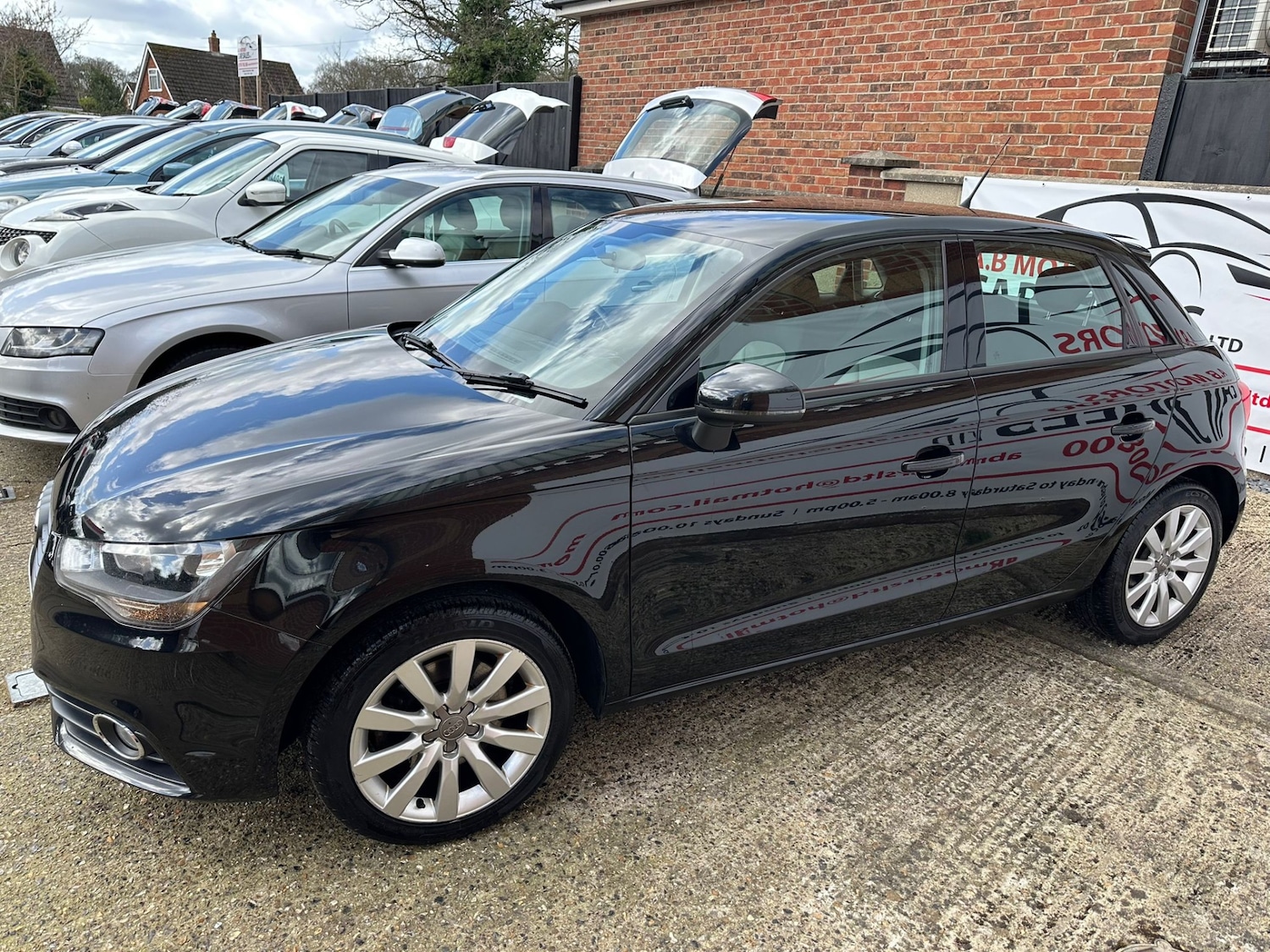 Used Audi A1 2014 for sale - 78055713: Photo 4