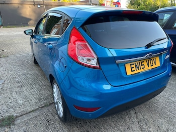 Used Ford Fiesta 2015 for sale - 78460321: Photo