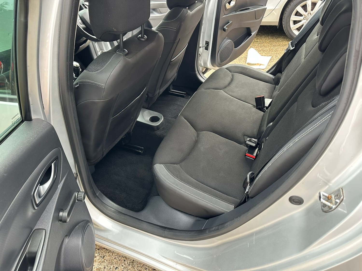 Used Renault Clio 2017 for sale - 77702663: Photo 10