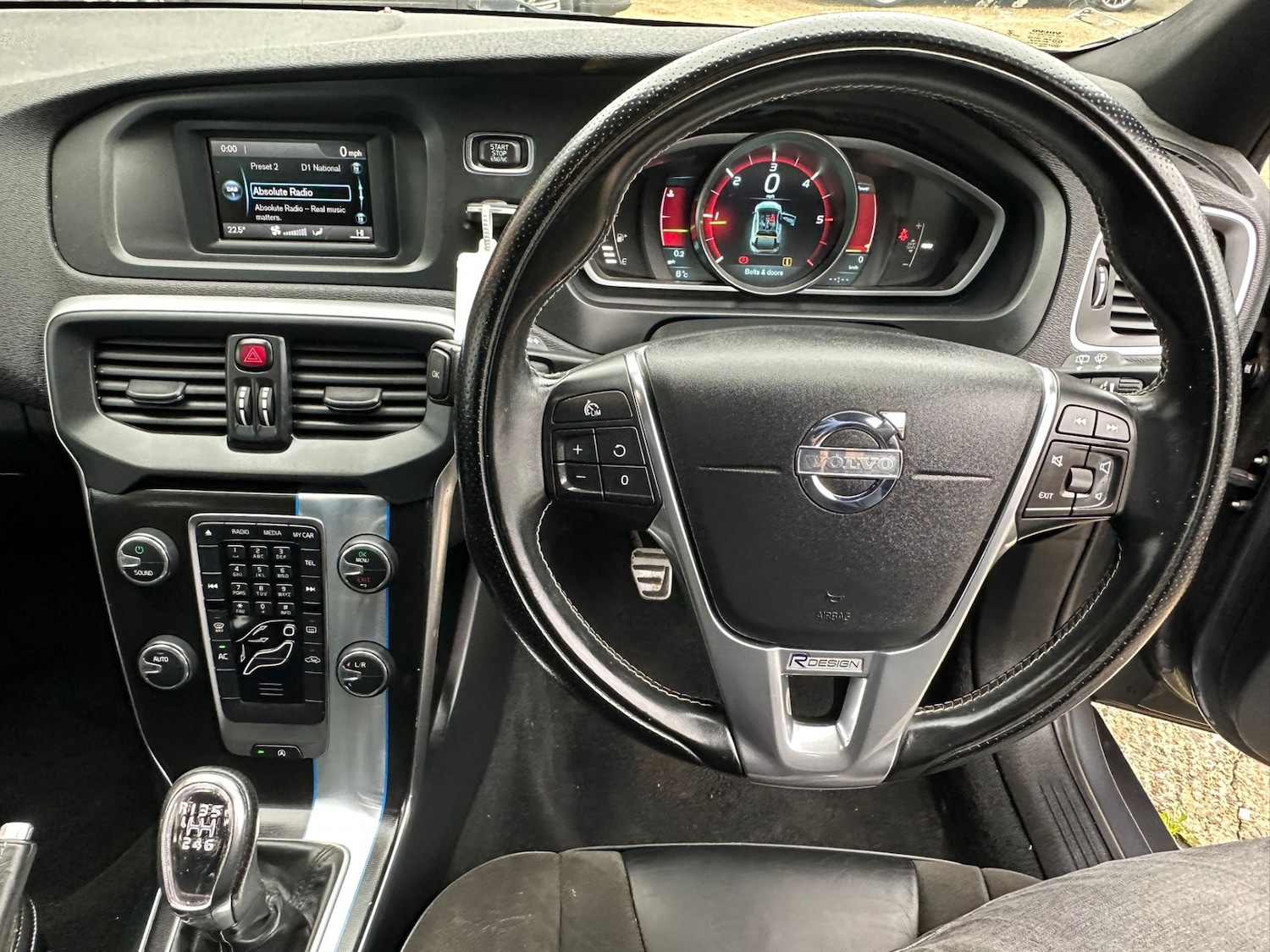 Used Volvo V40 2013 for sale - 77790705: Photo 12