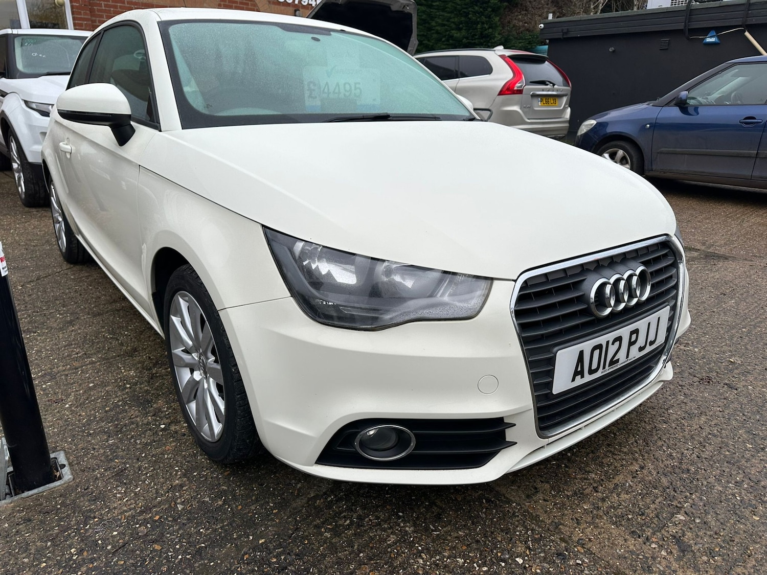 Used Audi A1 2012 for sale - 77501547: Photo 2