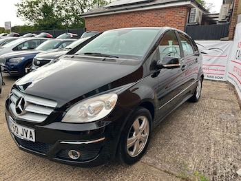 Used Mercedes-Benz B Class 2010 for sale - 79011123: Photo