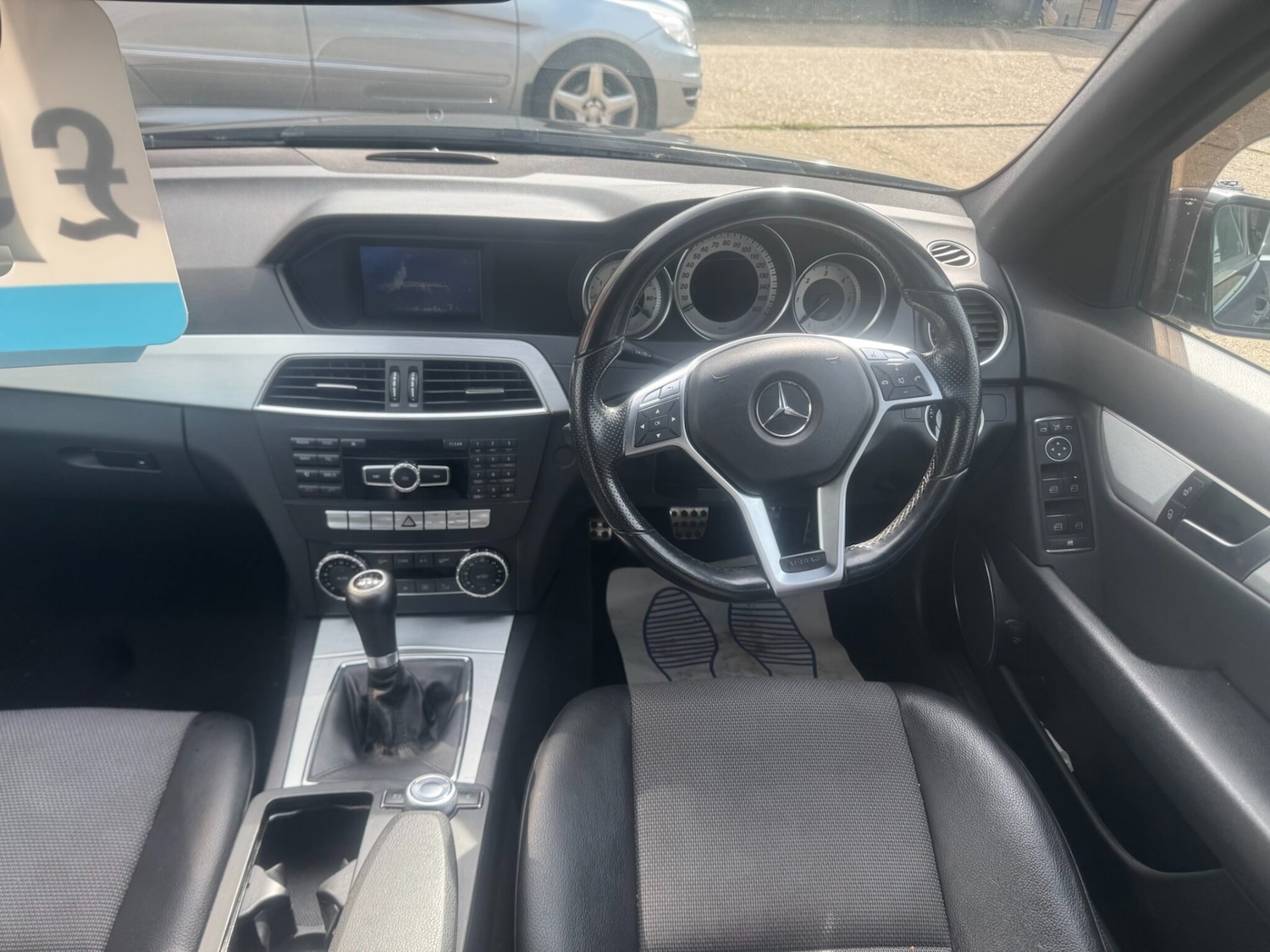 Used Mercedes-Benz C Class 2012 for sale - 77364784: Photo 8