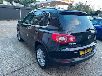 Used Volkswagen Tiguan 2011 for sale - 79595953: Photo