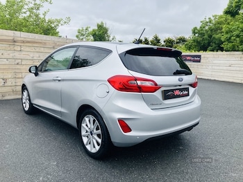 Used Ford Fiesta 2017 for sale - 78890419: Photo