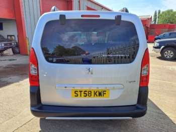 Used Peugeot Partner Tepee 2009 for sale - 74544216: Photo