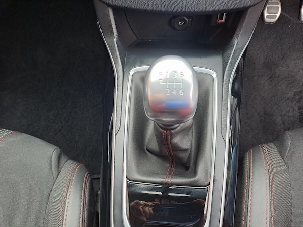 Used Peugeot 308 SW 2018 for sale - 76134059: Photo 20