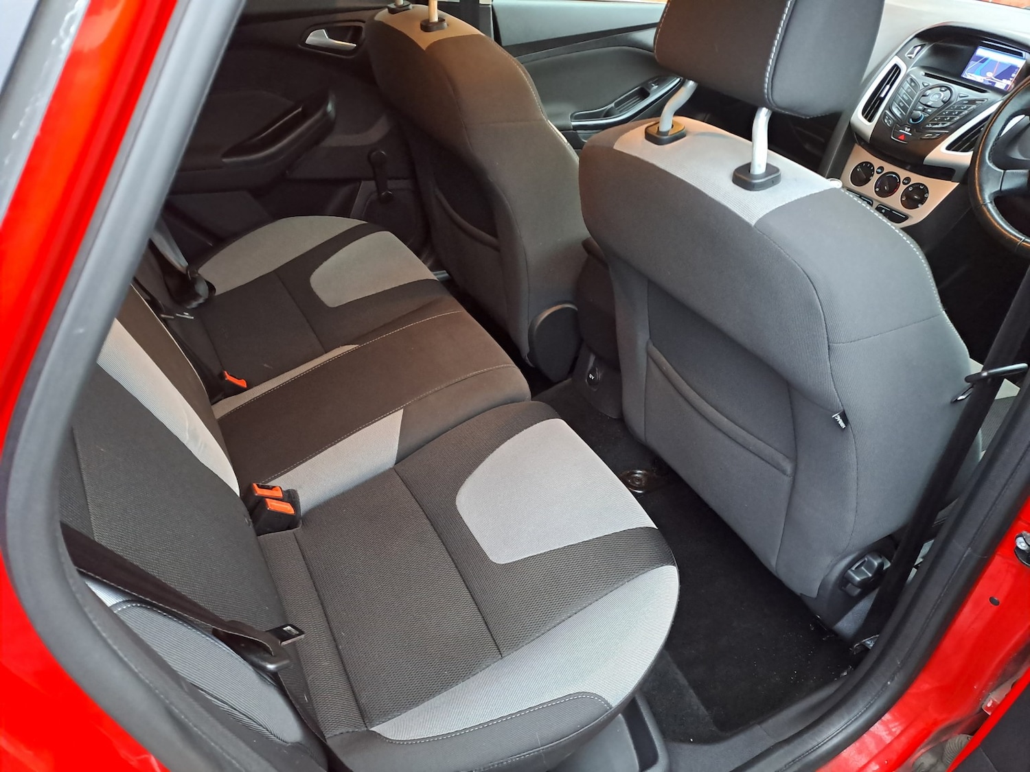 Used Ford Focus 2014 for sale - 76541584: Photo 10