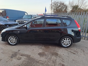 Used Hyundai i30 2011 for sale - 76794084: Photo