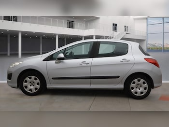 Used Peugeot 308 2012 for sale - 76164567: Photo 2
